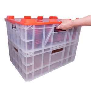 GUARDAMÓVIL CON TAPA